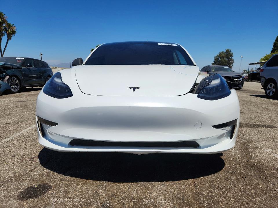 Продажа на аукционе авто 2023 Tesla Model 3, vin: 5YJ3E1EA4PF477175, номер лота: 61183476
