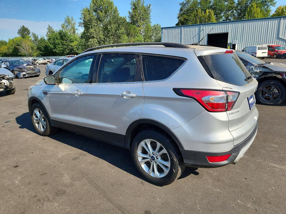 60710306 :رقم المزاد ، 1FMCU9GDXJUC36689 vin ، 2018 Ford Escape مزاد بيع
