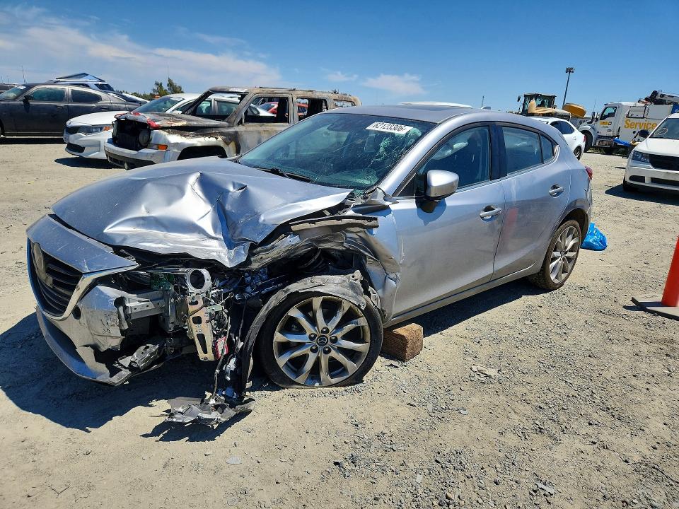 2015 Mazda 3 მანქანა იყიდება აუქციონზე, vin: JM1BM1M3XF1256737, აუქციონის ნომერი: 62123306