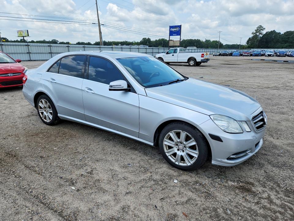 2013 Mercedes-benz E მანქანა იყიდება აუქციონზე, vin: WDDHF8JB8DA701312, აუქციონის ნომერი: 63586416