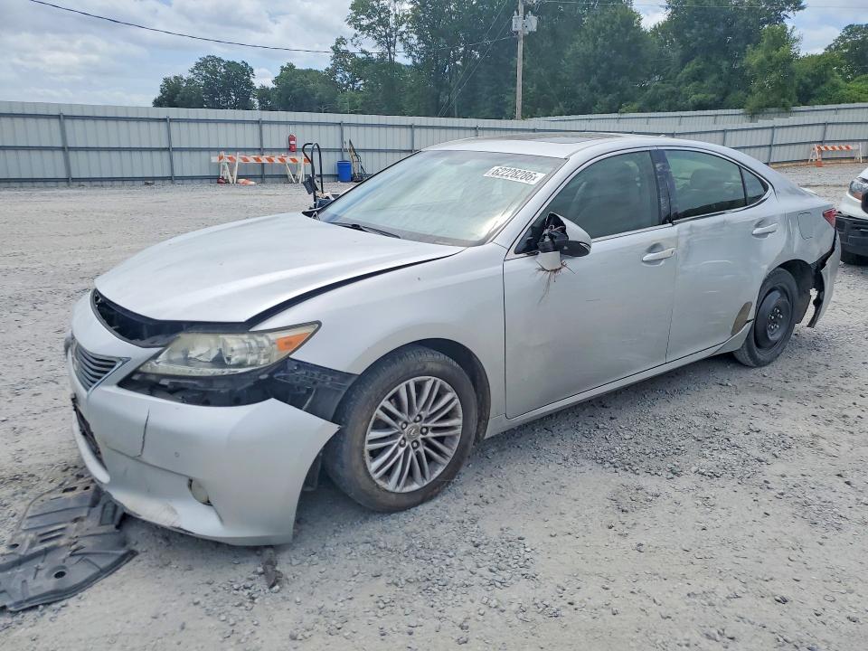 62228286 :رقم المزاد ، JTHBK1GG8D2018234 vin ، 2013 Lexus Es مزاد بيع
