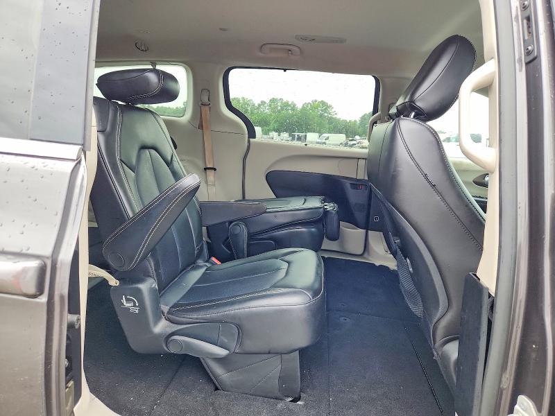 61921316 :رقم المزاد ، 2C4RC1DG9MR526022 vin ، 2021 Chrysler Voyager مزاد بيع