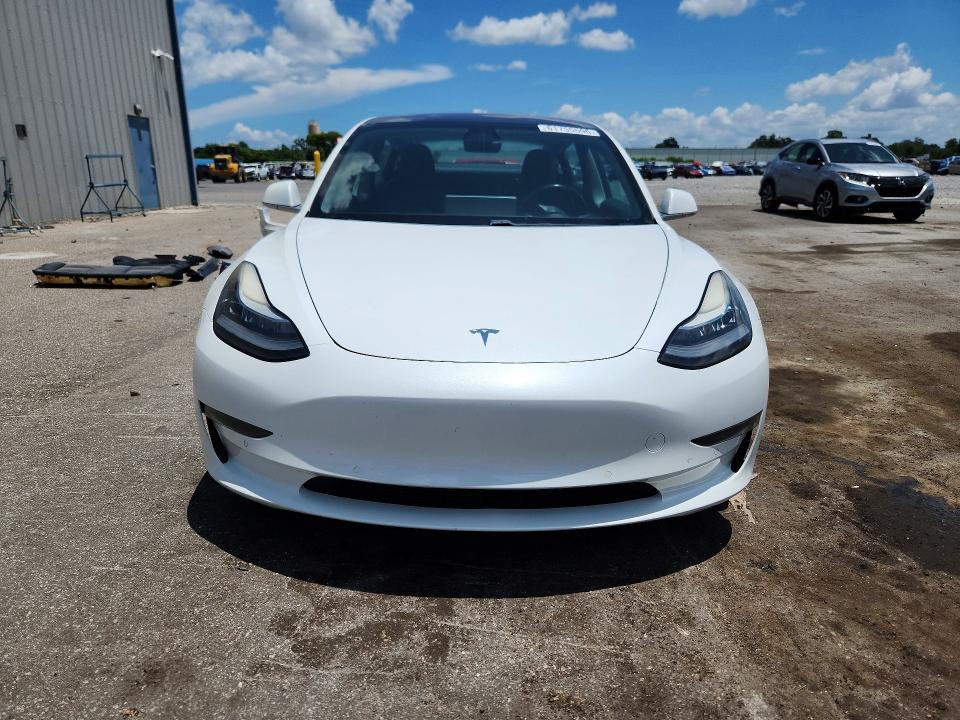 Продаж на аукціоні авто 2018 Tesla Model 3, vin: 5YJ3E1EA9JF154604, номер лоту: 61755596