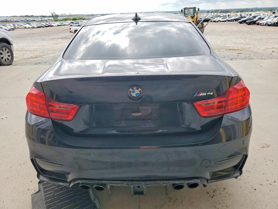 2015 Bmw M4 მანქანა იყიდება აუქციონზე, vin: WBS3R9C57FK334899, აუქციონის ნომერი: 61581476