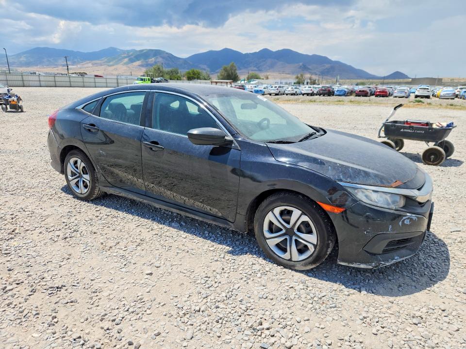 Продаж на аукціоні авто 2017 Honda Civic, vin: 2HGFC2F51HH558142, номер лоту: 61879466