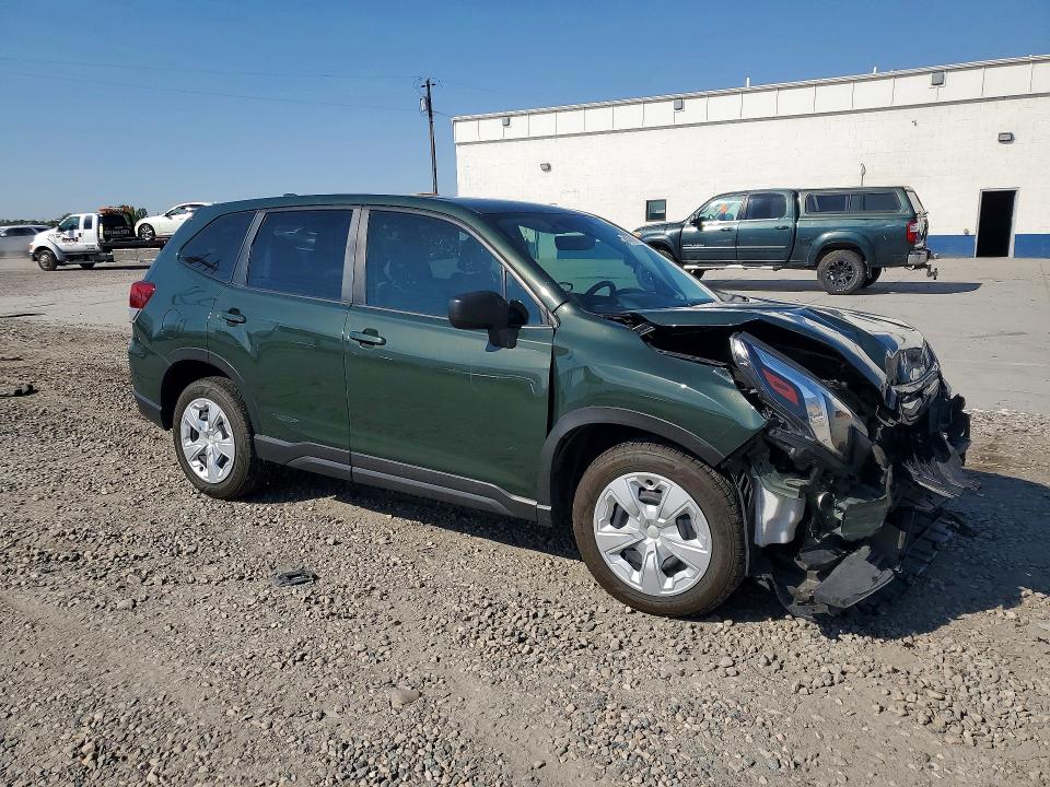 Продажа на аукционе авто 2022 Subaru Forester, vin: JF2SKAAC2NH449742, номер лота: 63529746