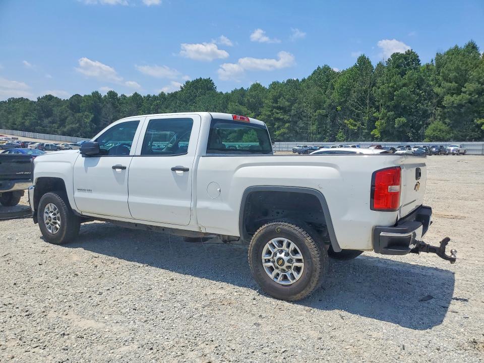 63426376 :رقم المزاد ، 1GC1KUEG0JF208423 vin ، 2018 Chevrolet Silverado مزاد بيع