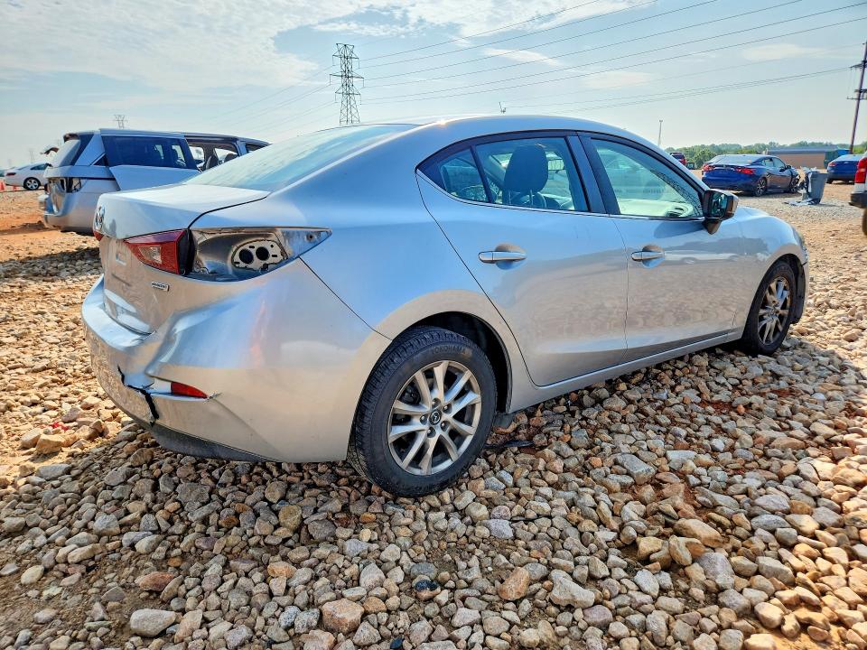 Продажа на аукционе авто 2018 Mazda 3, vin: 3MZBN1U74JM214556, номер лота: 59074006