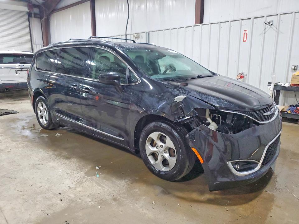 2017 Chrysler Pacifica მანქანა იყიდება აუქციონზე, vin: 2C4RC1EG2HR727555, აუქციონის ნომერი: 61317446