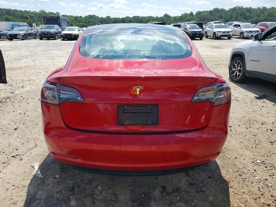 61574236 :رقم المزاد ، 5YJ3E1EA1NF187747 vin ، 2022 Tesla Model 3 مزاد بيع
