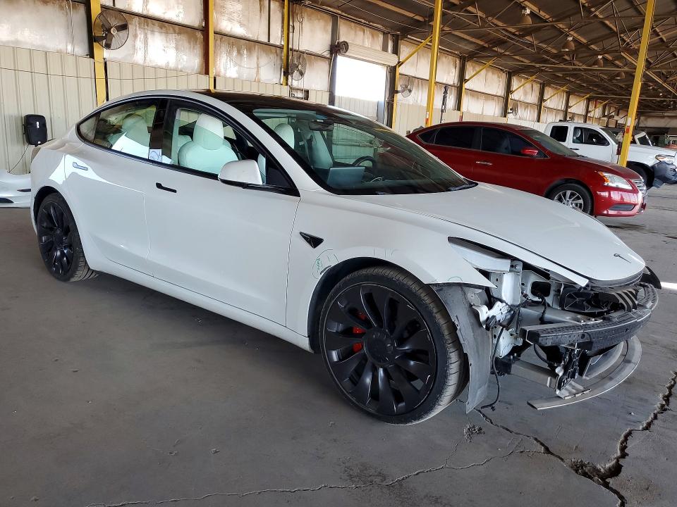 Продажа на аукционе авто 2021 Tesla Model 3, vin: 5YJ3E1EC2MF093120, номер лота: 62542536