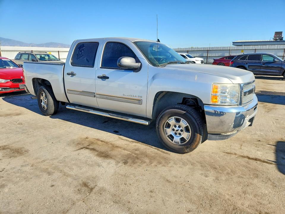 62457006 :رقم المزاد ، 3GCPCSE09DG217896 vin ، 2013 Chevrolet Silverado مزاد بيع