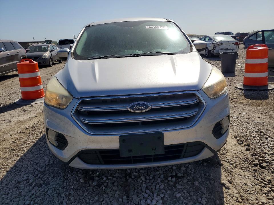 Продажа на аукционе авто 2017 Ford Escape, vin: 1FMCU0G95HUE34632, номер лота: 62155796