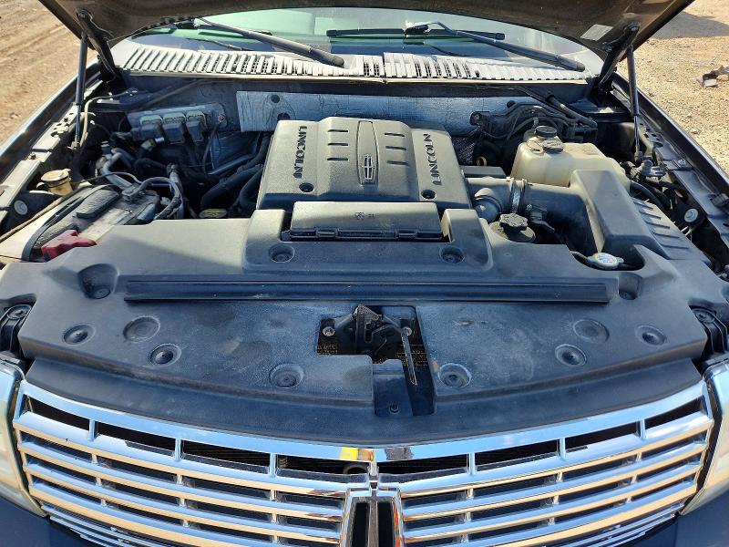59265676 :رقم المزاد ، 5LMJJ2J53BEJ00633 vin ، 2011 Lincoln Navigator مزاد بيع