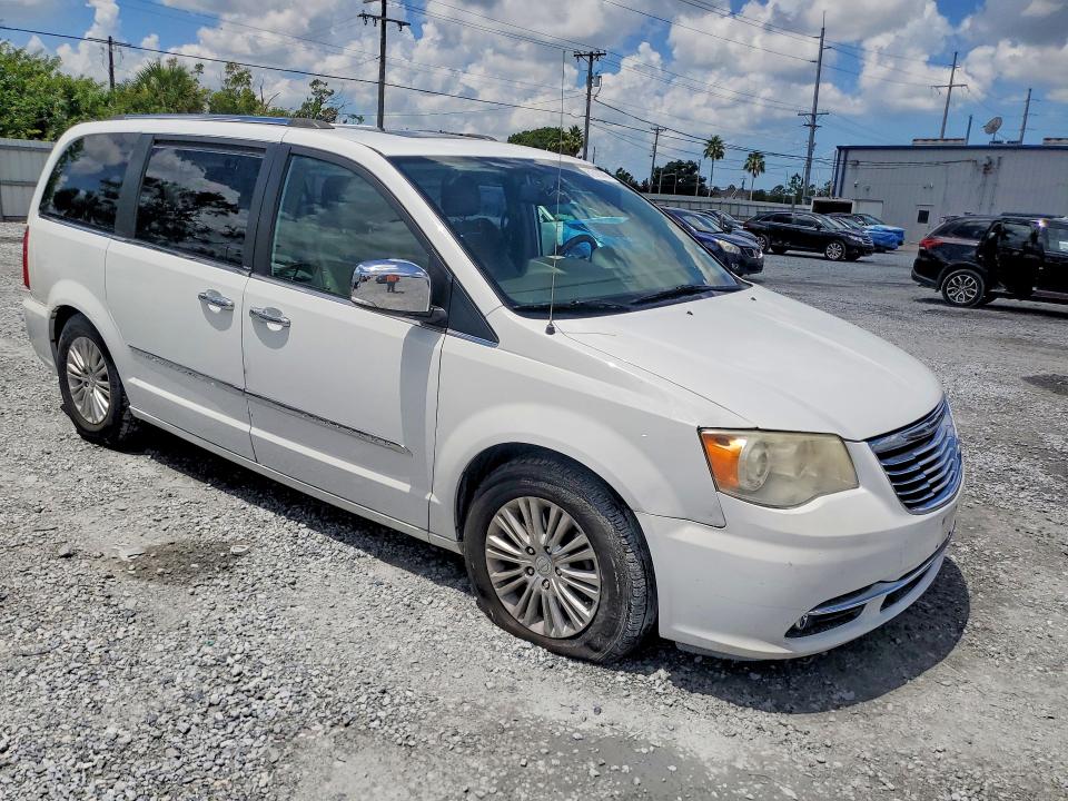61518746 :رقم المزاد ، 2C4RC1GG2ER144458 vin ، 2014 Chrysler Town & Country مزاد بيع