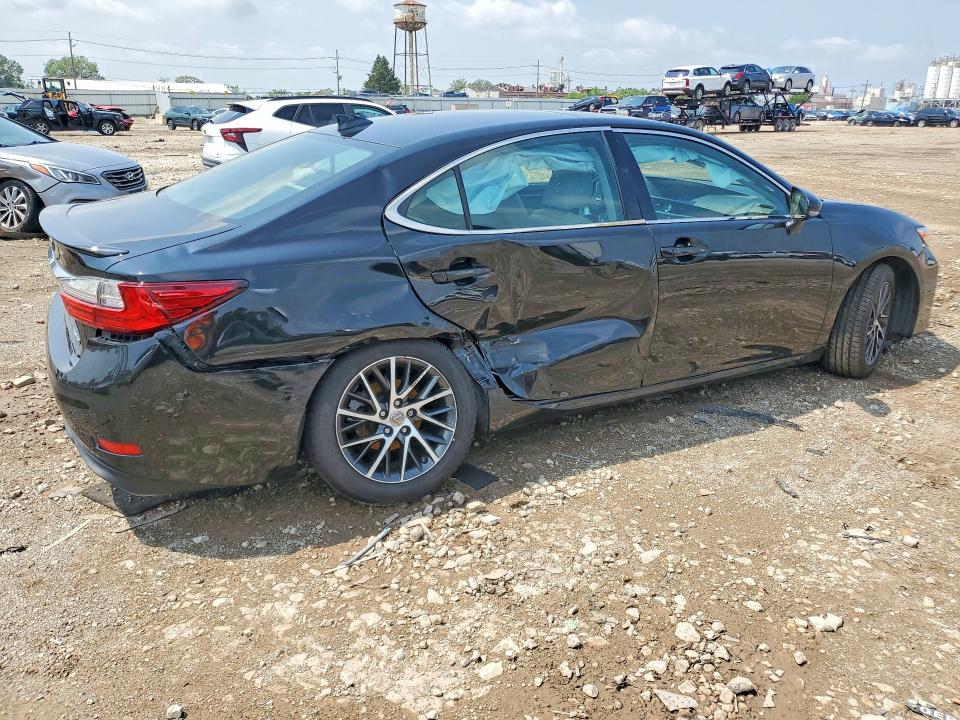 62959126 :رقم المزاد ، 58ABK1GG6HU059994 vin ، 2017 Lexus Es مزاد بيع