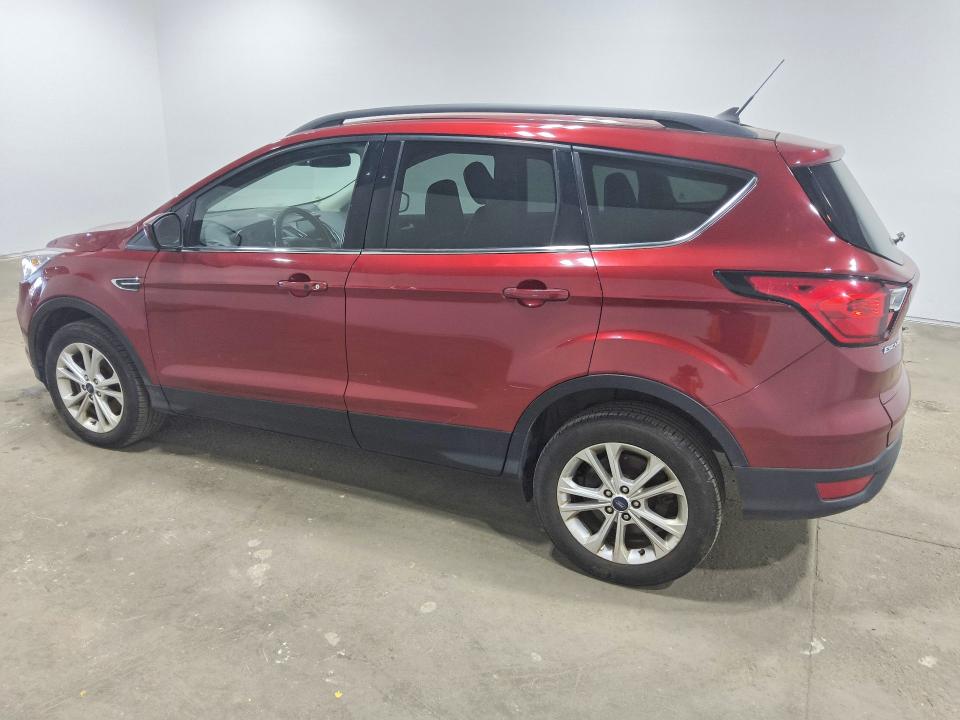 2019 Ford Escape მანქანა იყიდება აუქციონზე, vin: 1FMCU9HD8KUB24943, აუქციონის ნომერი: 59011166