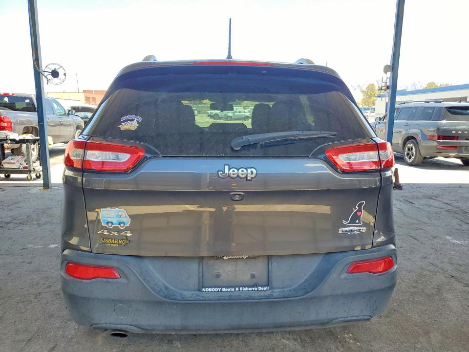 60031506 :رقم المزاد ، 1C4PJMCB1HW631025 vin ، 2017 Jeep Cherokee مزاد بيع