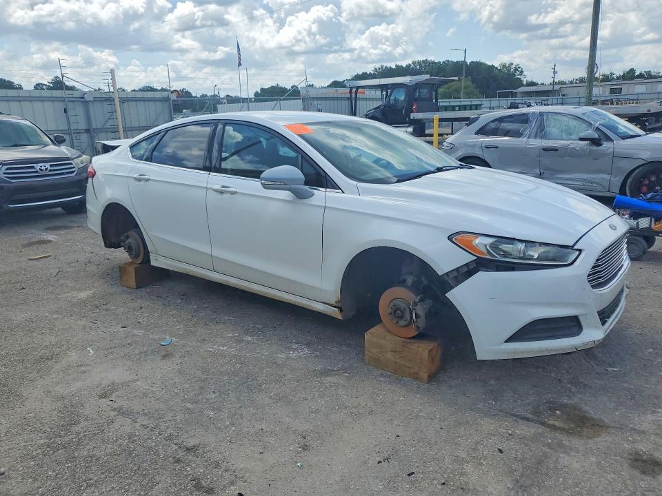 2015 Ford Fusion მანქანა იყიდება აუქციონზე, vin: 1FA6P0HDXF5110164, აუქციონის ნომერი: 60667556