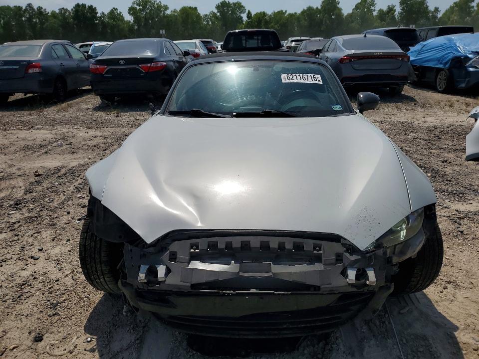 62116716 :رقم المزاد ، JM1NDAB73H0120820 vin ، 2017 Mazda Mx-5 Miata مزاد بيع