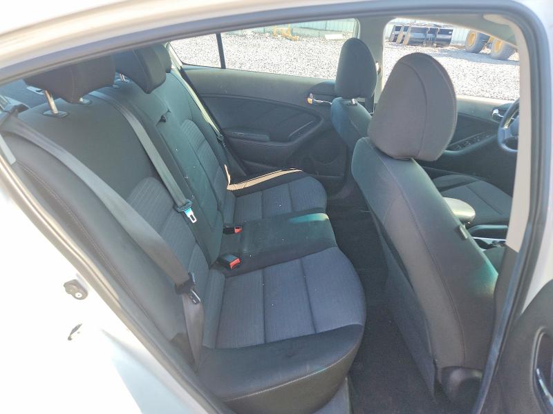 2015 Kia Forte მანქანა იყიდება აუქციონზე, vin: KNAFX4A67F5355286, აუქციონის ნომერი: 62234096