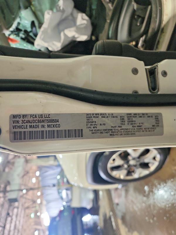 61514146 :رقم المزاد ، 3C4NJDCB6MT500504 vin ، 2021 Jeep Compass مزاد بيع