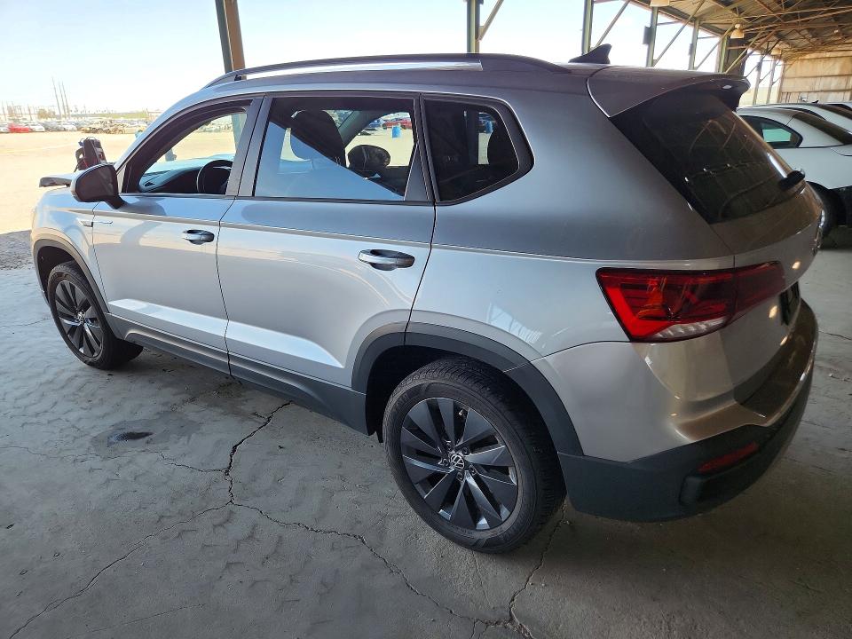 62472626 :رقم المزاد ، 3VVCX7B28PM380360 vin ، 2023 Volkswagen Taos مزاد بيع