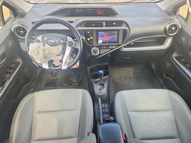 Продаж на аукціоні авто 2015 Toyota Prius C, vin: JTDKDTB3XF1090590, номер лоту: 61982166