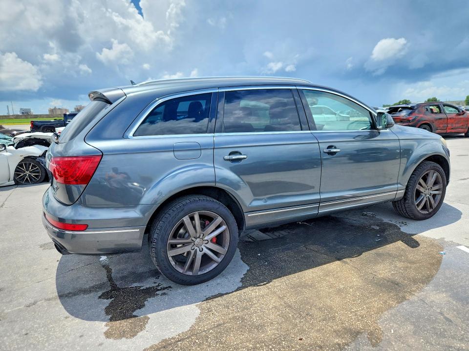 59915596 :رقم المزاد ، WA1LGAFE5FD008382 vin ، 2015 Audi Q7 مزاد بيع