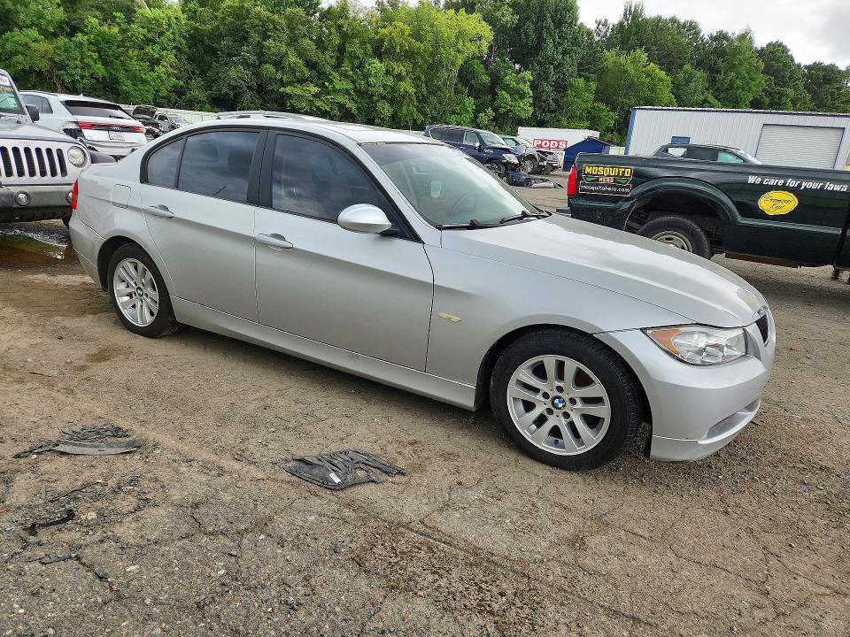 60765666 :رقم المزاد ، WBAVB135X6PT19190 vin ، 2006 Bmw 325 مزاد بيع