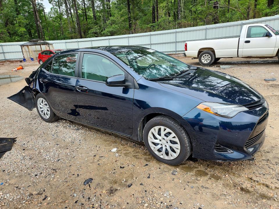 61781806 :رقم المزاد ، 5YFBURHEXKP867142 vin ، 2019 Toyota Corolla مزاد بيع