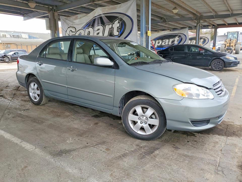 2004 Toyota Corolla მანქანა იყიდება აუქციონზე, vin: 1NXBR38E54Z329626, აუქციონის ნომერი: 59643606