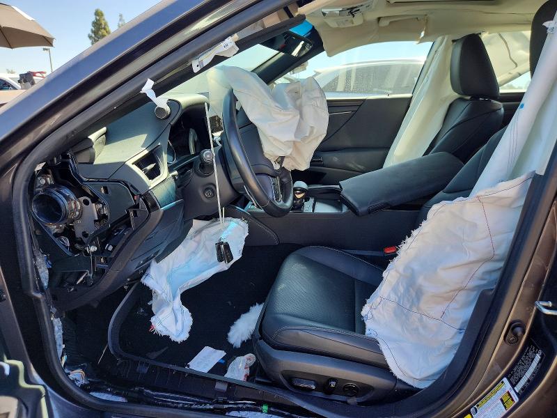 59912146 :رقم المزاد ، 58ADA1C19SU056415 vin ، 2025 Lexus Es 300h مزاد بيع