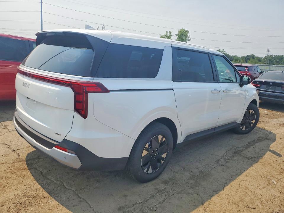 Продажа на аукционе авто 2026 Kia Carnival, vin: KNDNB5KA8T6123601, номер лота: 61139766