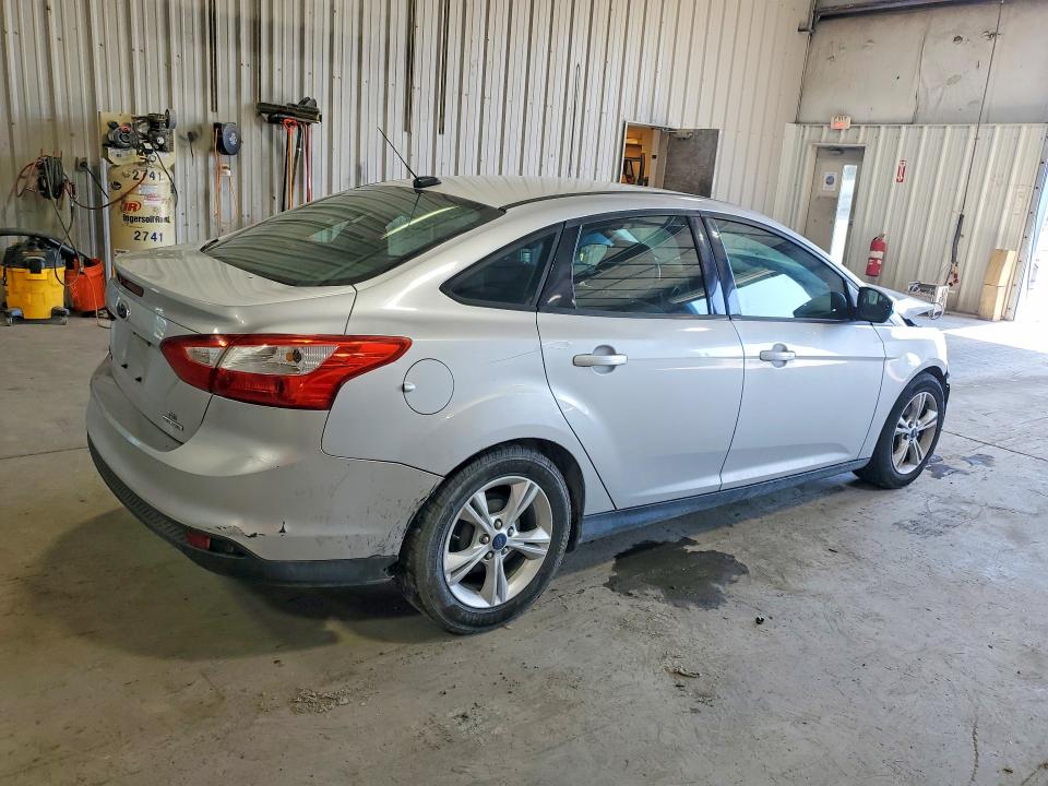 Продажа на аукционе авто 2014 Ford Focus, vin: 1FADP3F25EL321986, номер лота: 62489446