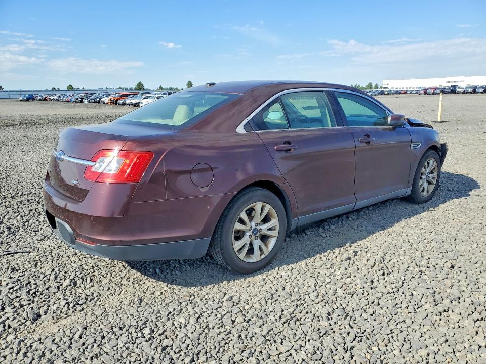 60976796 :رقم المزاد ، 1FAHP2EWXAG119471 vin ، 2010 Ford Taurus مزاد بيع