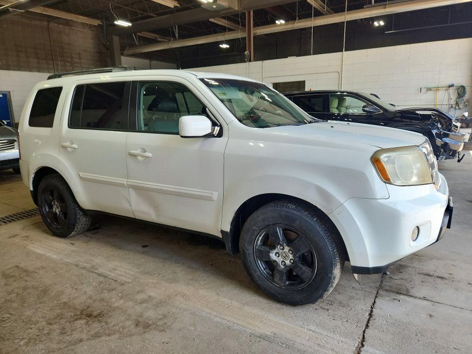 62040586 :رقم المزاد ، 5FNYF48639B039357 vin ، 2009 Honda Pilot مزاد بيع