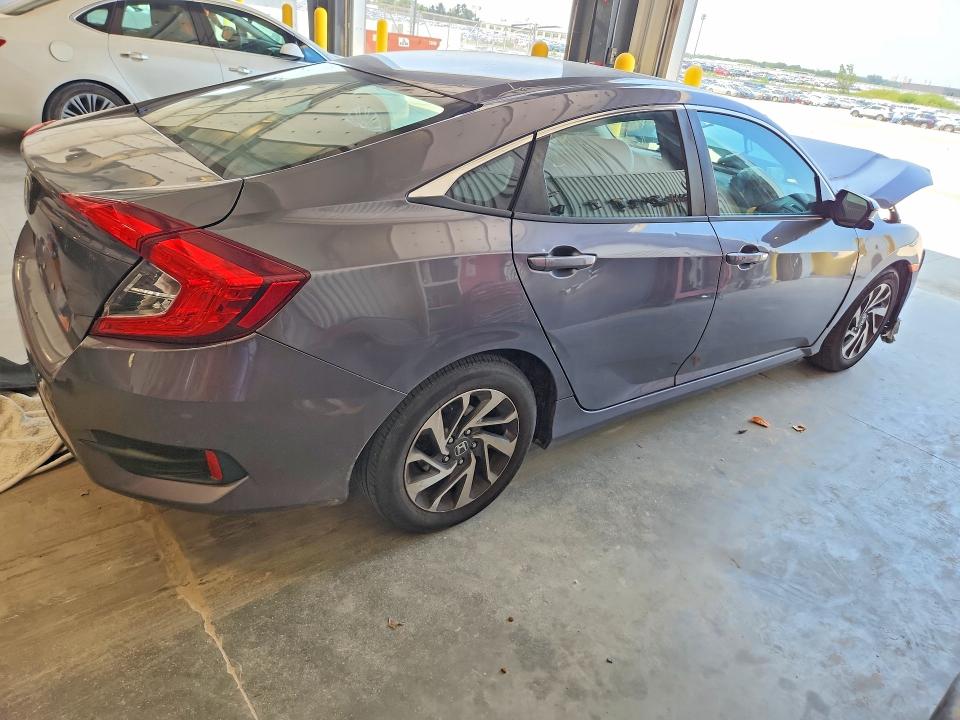 Aukcja sprzedaży 2016 Honda Civic, vin: 19XFC2F72GE032743, numer aukcji: 61880676