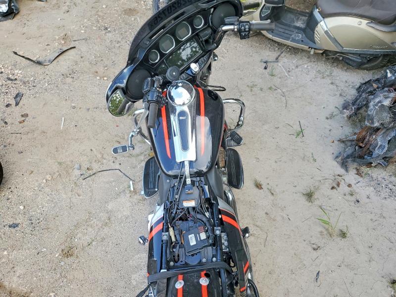 62820726 :رقم المزاد ، 1HD1KRM18EB627223 vin ، 2014 Harley-davidson Flhxs مزاد بيع