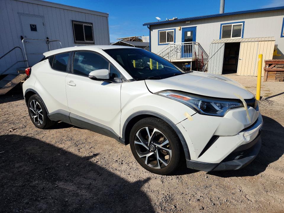Продажа на аукционе авто 2018 Toyota C-hr, vin: NMTKHMBX9JR059841, номер лота: 61559486