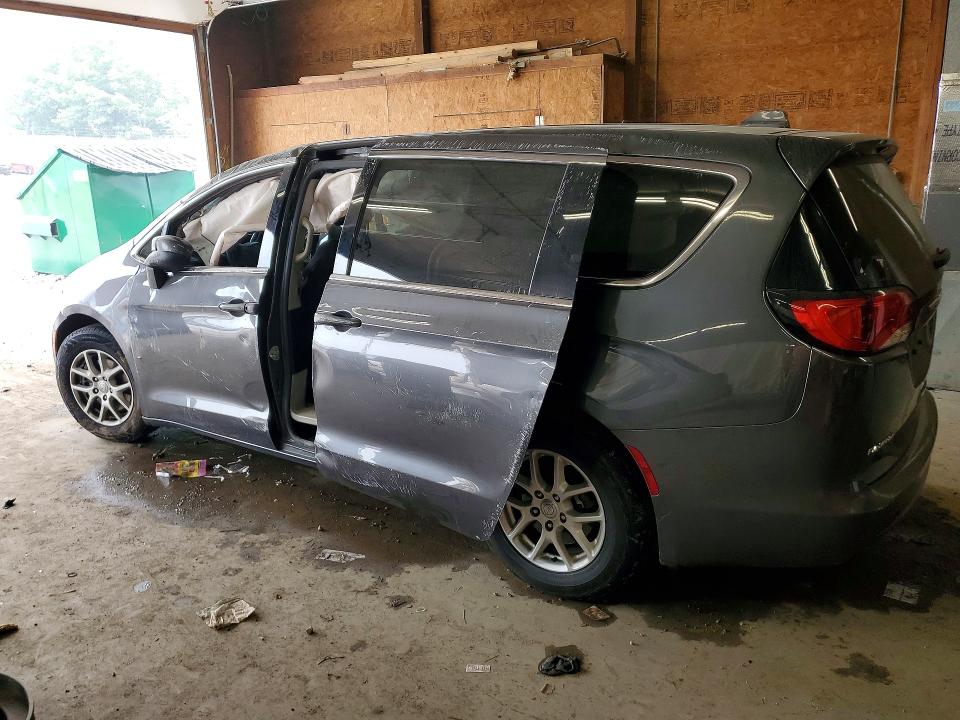 61237946 :رقم المزاد ، 2C4RC1DGXHR835990 vin ، 2017 Chrysler Pacifica مزاد بيع