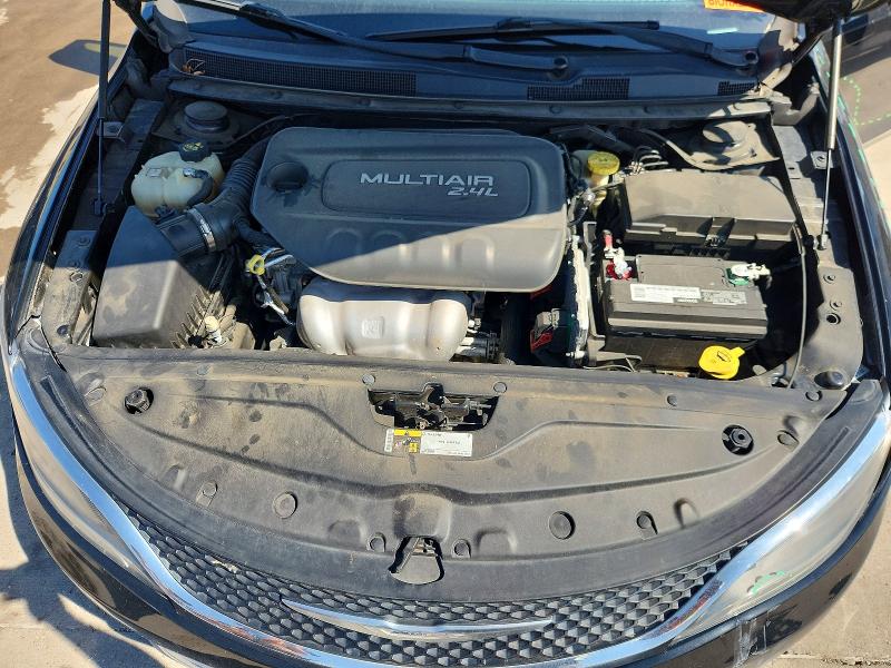 2017 Chrysler 200 მანქანა იყიდება აუქციონზე, vin: 1C3CCCABXHN504483, აუქციონის ნომერი: 61963526