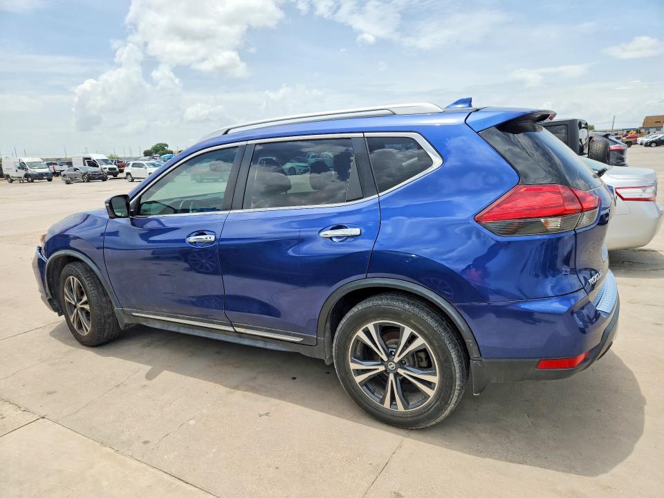 59404576 :رقم المزاد ، JN8AT2MT5HW140697 vin ، 2017 Nissan Rogue مزاد بيع