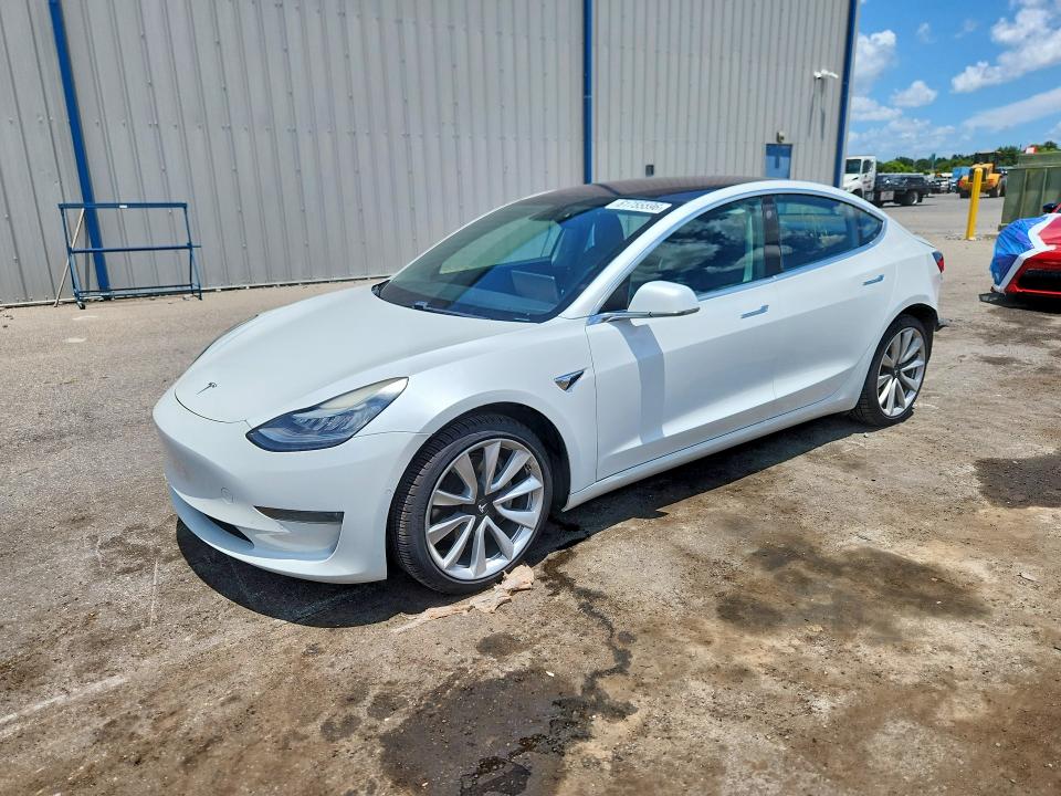 Продаж на аукціоні авто 2018 Tesla Model 3, vin: 5YJ3E1EA9JF154604, номер лоту: 61755596