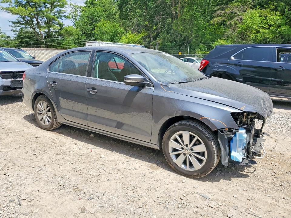 59606596 :رقم المزاد ، 3VWD07AJ8FM301460 vin ، 2015 Volkswagen Jetta مزاد بيع