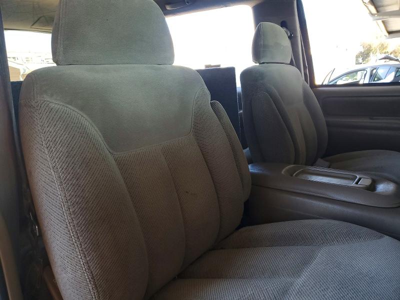 60782546 :رقم المزاد ، 3GKEC18R9TG513175 vin ، 1996 Gmc Yukon مزاد بيع