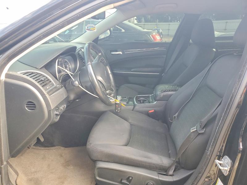 62167956 :رقم المزاد ، 2C3CCAAG2KH507281 vin ، 2019 Chrysler 300 مزاد بيع
