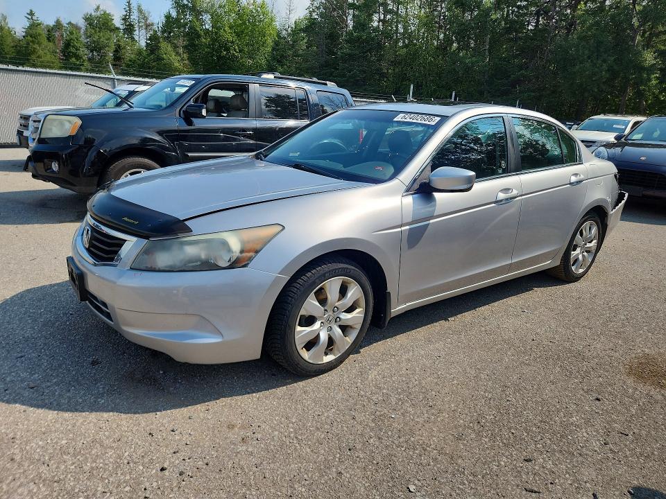 2010 Honda Accord მანქანა იყიდება აუქციონზე, vin: 1HGCP2F81AA802409, აუქციონის ნომერი: 62402686
