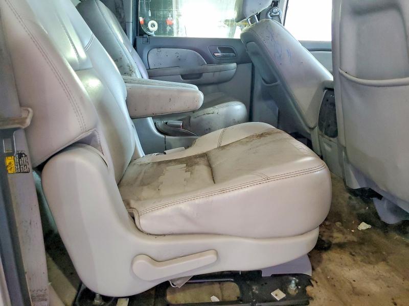 Продажа на аукционе авто 2007 Chevrolet Suburban, vin: 3GNFK16307G128411, номер лота: 62119206