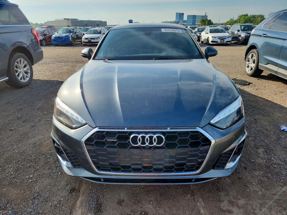 85976615 :رقم المزاد ، WAUFACF54NA018690 vin ، 2022 Audi A5 مزاد بيع